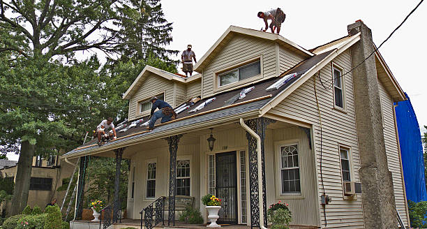 Best Emergency Roof Repair  in Oak Grove, MO